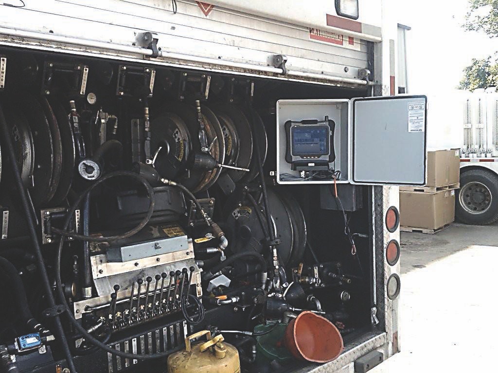 1654665535827 Ess Collection