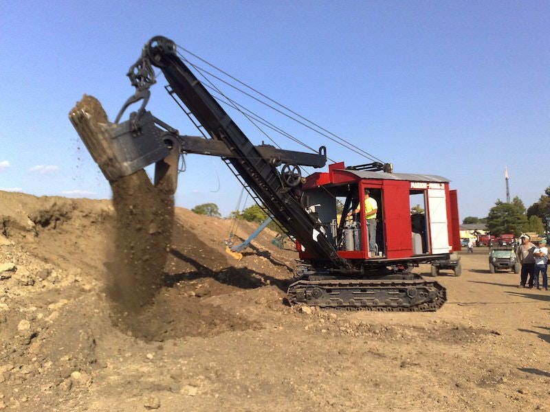 1654665777741 Electric Excavator