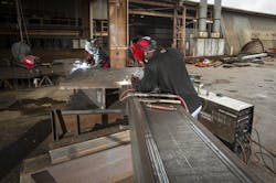 1654665881000 Dual Vantage 2 1654665881000 Dual Vantage 2