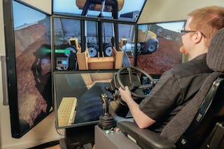 Operator driving Vortex Wheel Loader Simulatorlowres