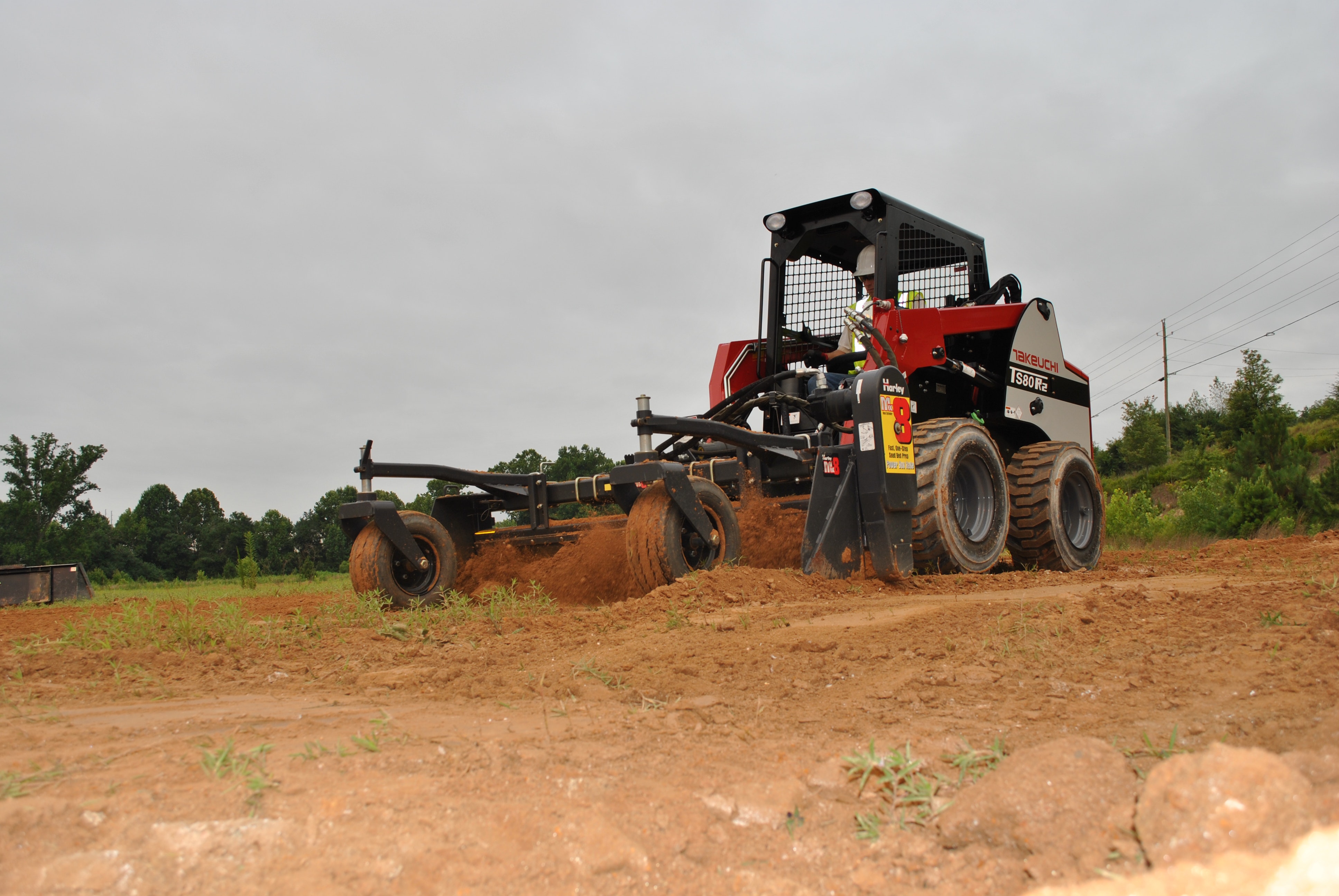 1654666363554 Ts80action2