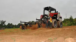 TS80-action2
