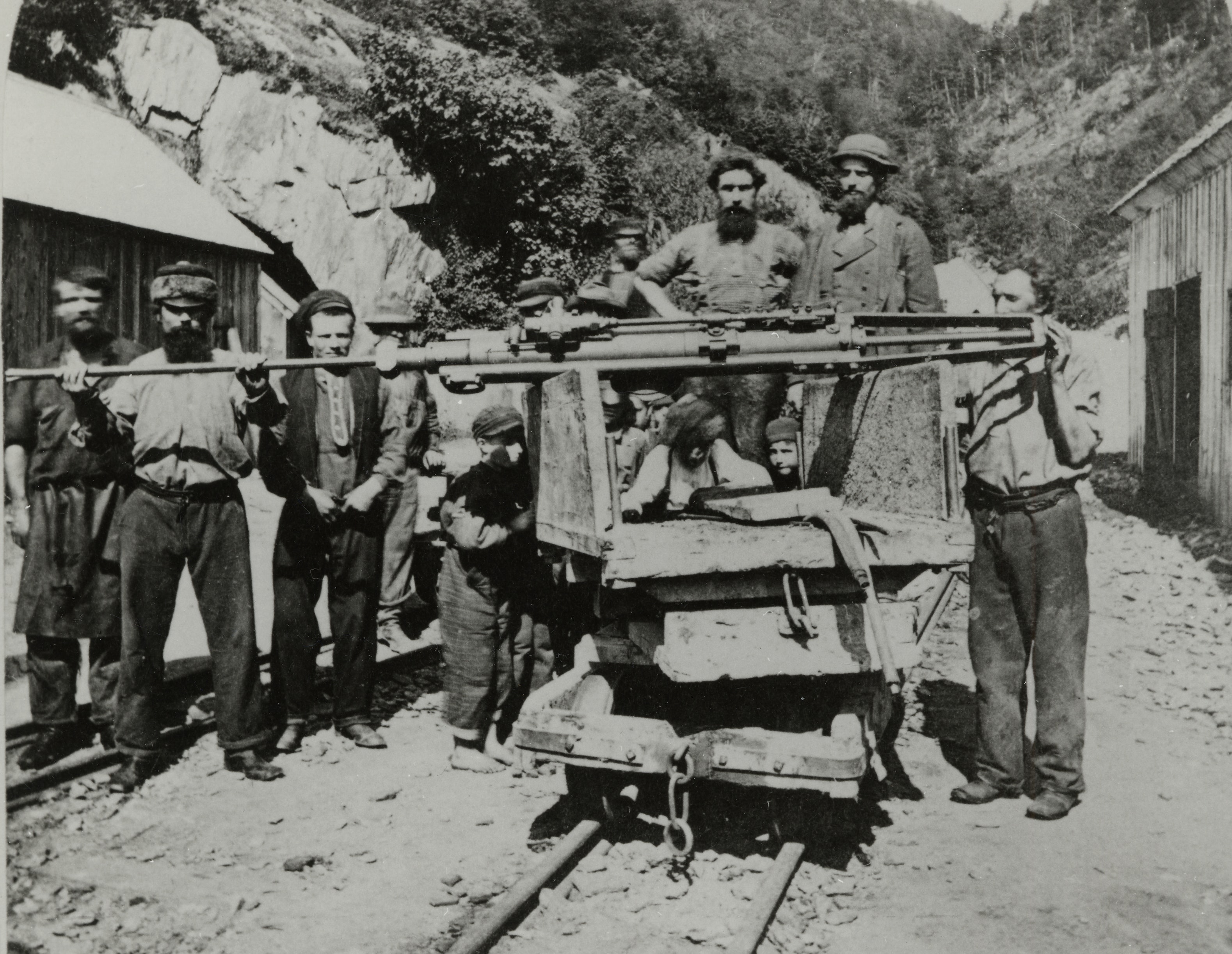 1654666407815 Burleighpercussiondrill