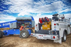 Lube-Truck-Telehandler Lube-Truck-Telehandler