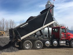 1654666789622 Reversingtruck 1654666789622 Reversingtruck