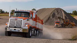 Western-Star-4700