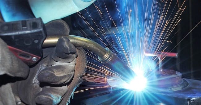 Arc Burn Happens 'In a Flash' | Construction Equipment