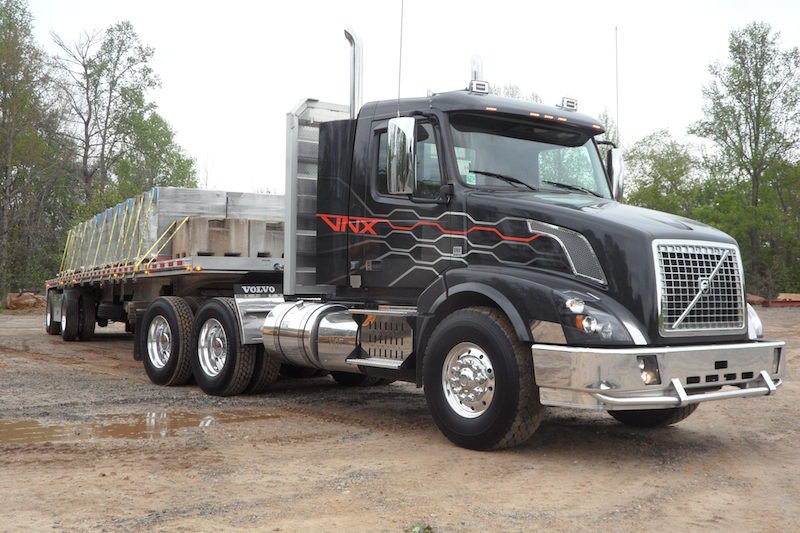 1654723053059 Volvo Vnx 2