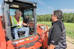 Kubota-ssv75-cab Kubota-ssv75-cab