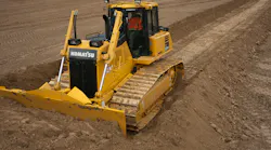 Komatsu_D65PXi_18_Dozer