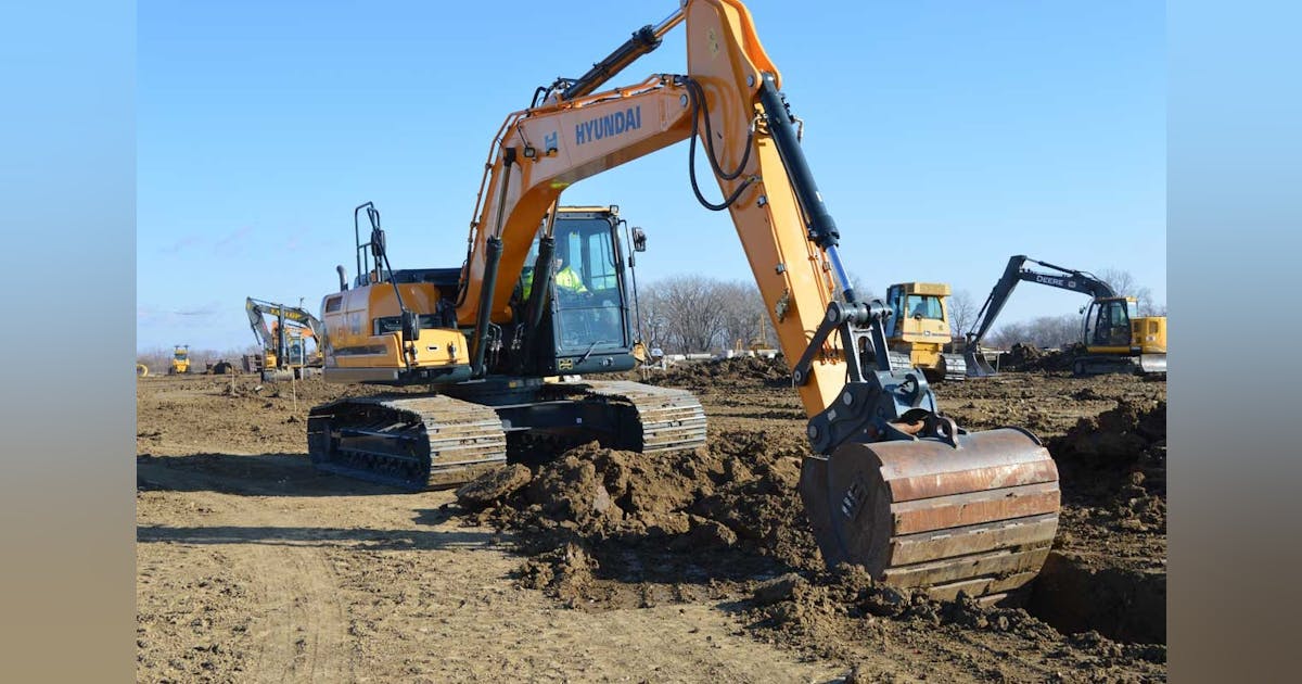 Hard-Digging Hyundai HX220L Tackles Frosty Ground | Construction Equipment