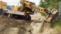 Gradall-excavator-in-Gravel Gradall-excavator-in-Gravel