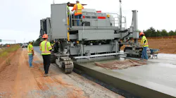 Power-Curber-7700-Paver