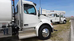 Petebilt-medium-duty-trucks