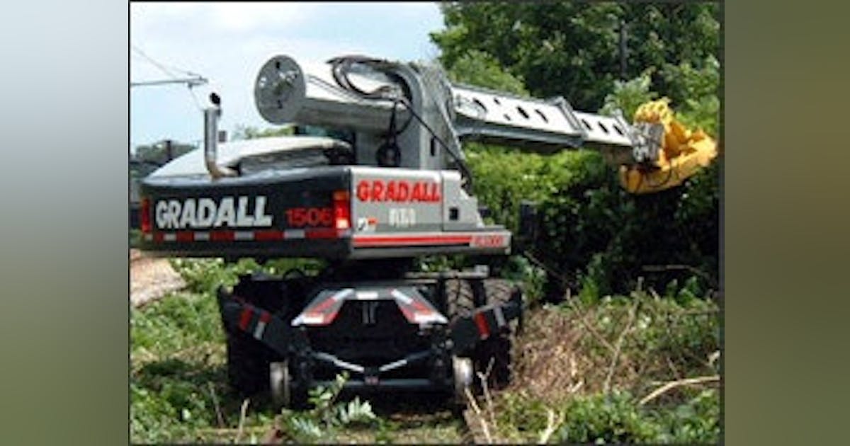 Gradall XL3300 Track Star | Construction Equipment