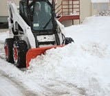 cex0811_LS_Bobcat-snow-blade