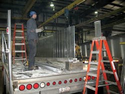 1654783439915 Cex1102truck 1654783439915 Cex1102truck