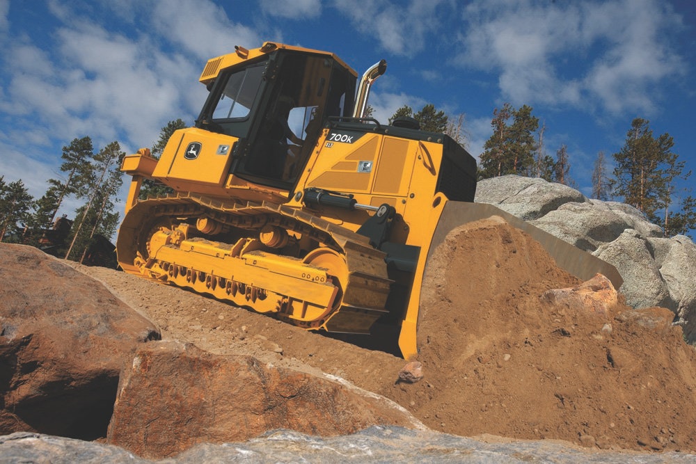 Deere 700K dozer