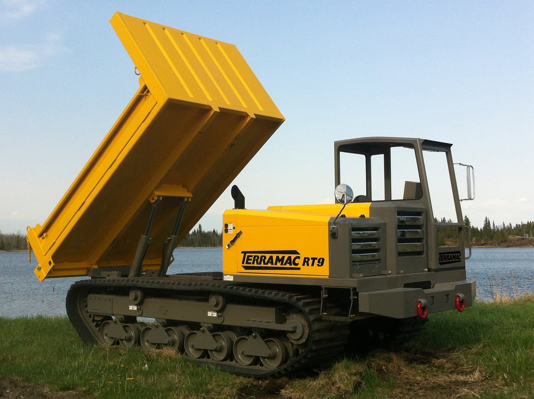 Terramac_RT9_Crawler_Carrier