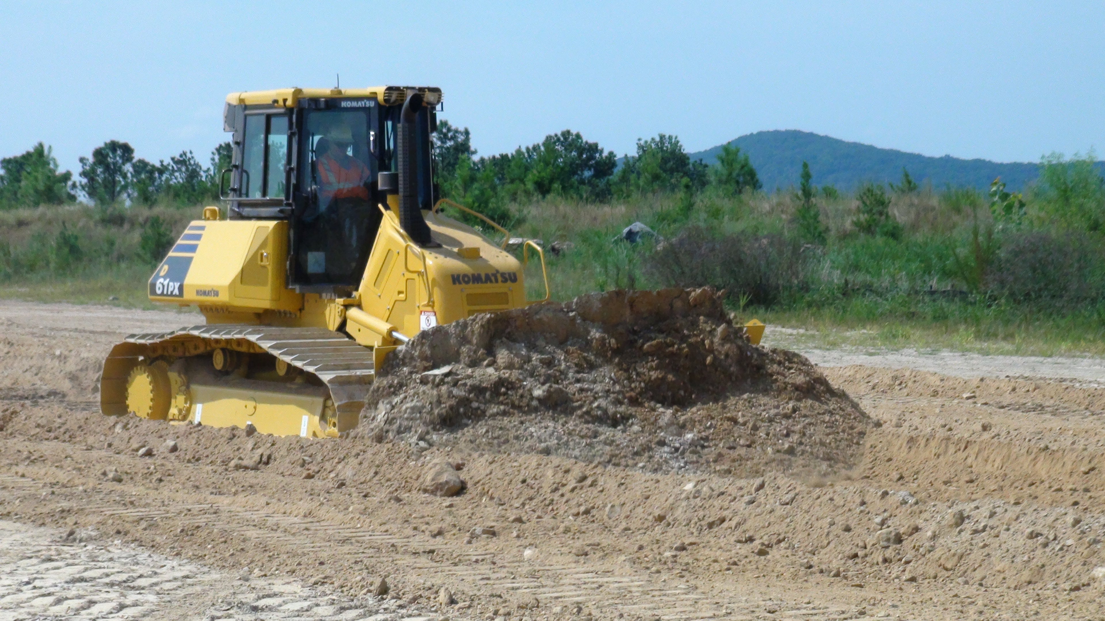 1654795164371 Komatsu D61px23 Dozer 0