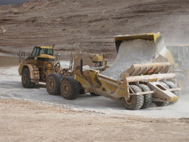 【関税込み】Serapis グレー Piraeus Truck Tarp Tech トップス K-Tec Earthmovers 1233ADT Pull Scraper | Construction Equipment