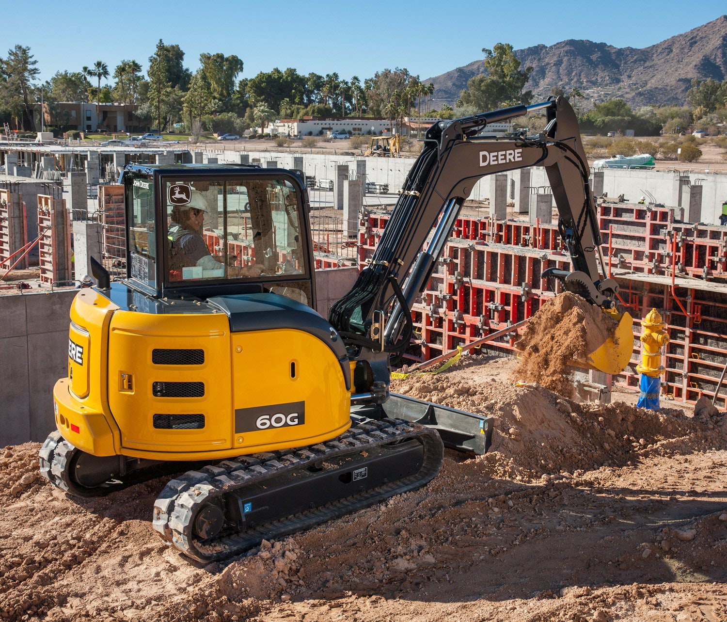 Deere_60G_excavator