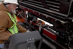 1654796035796 Hammerhead Roughneck R400 1654796035796 Hammerhead Roughneck R400