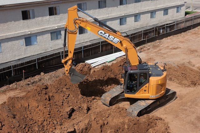CASE CX235C SR excavator_0