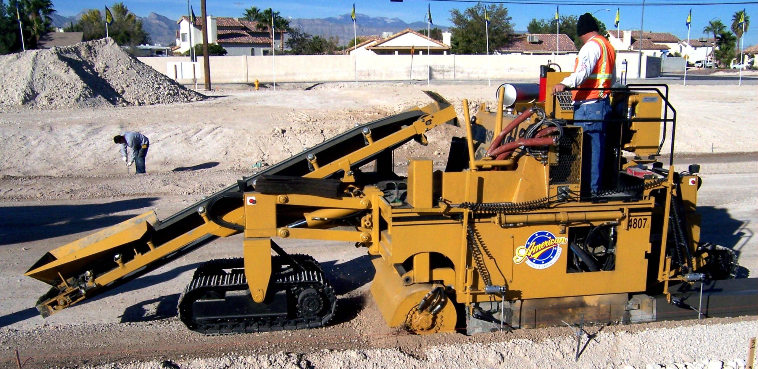 1654796349888 100 0081 2