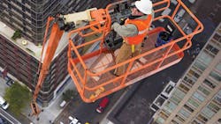 With 19 stories of working height, the JLG 1850SJ has a maximum capacity of 1,000 pounds, With 19 stories of working height, the JLG 1850SJ has a maximum capacity of 1,000 pounds,