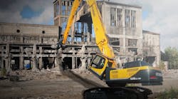 Hyundai R520LC-9A demolition excavator Hyundai R520LC-9A demolition excavator