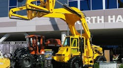 Pettibone_Cary-Lift154 Pettibone_Cary-Lift154