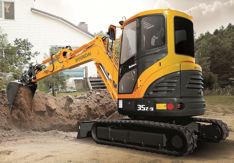 Hyundai R35Z-9 excavator