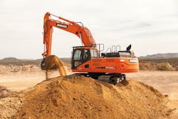 Doosan DX300LC_5 excavator