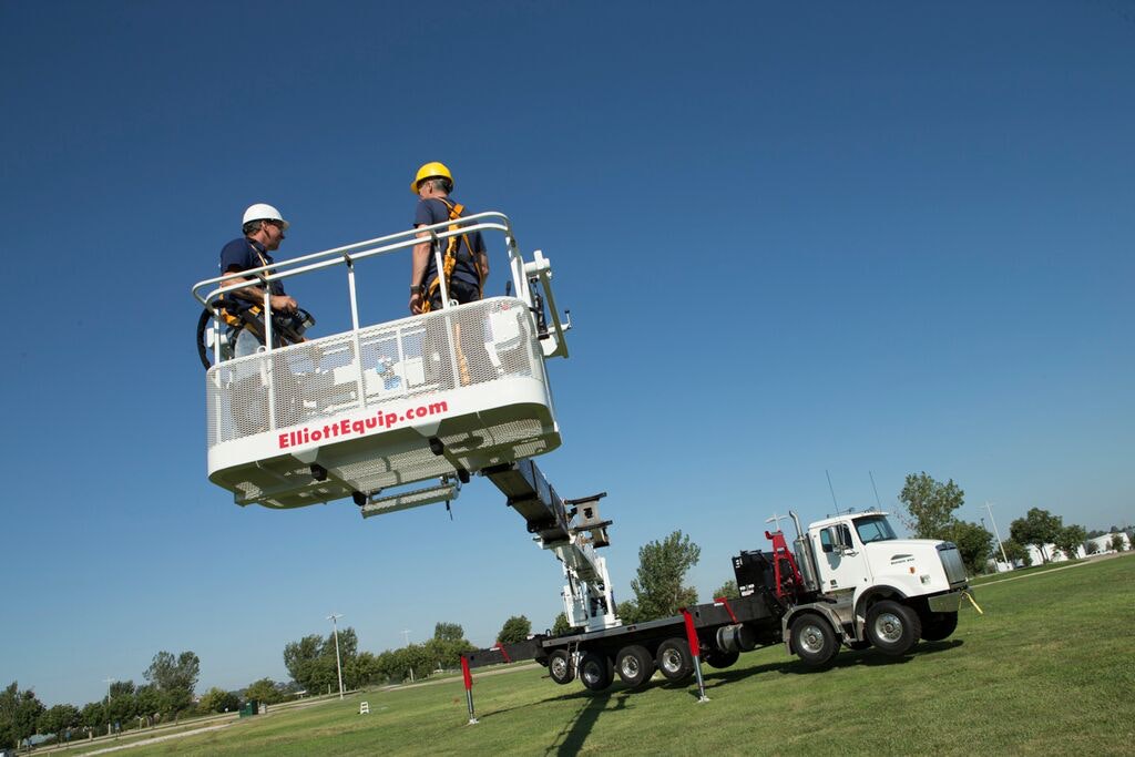 1654798541894 Elliott E190