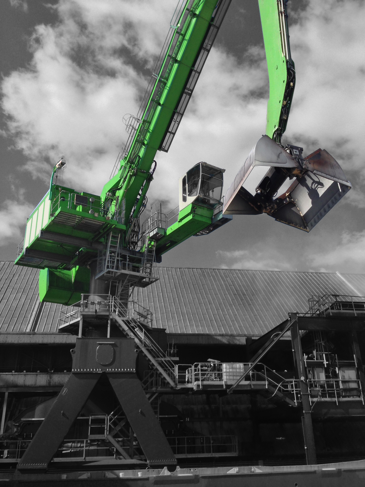 Rotobec Clamshell Bucket