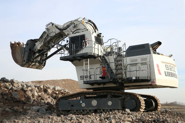 Liebherr R 9200 Mining Excavator Construction Equipment