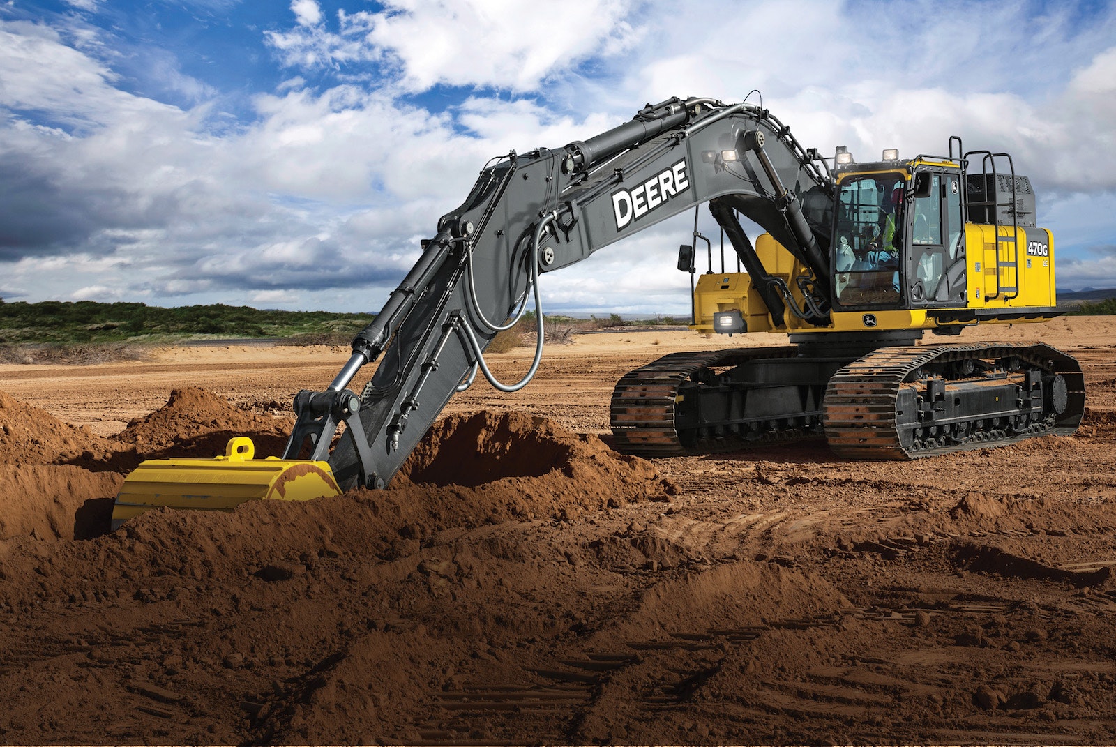 John Deere 470G LC excavator web