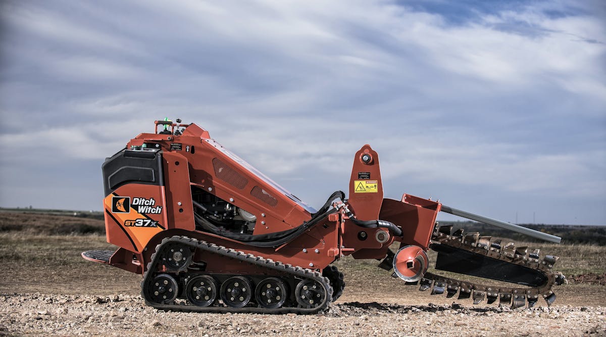 Ditch Witch ST37x trencher