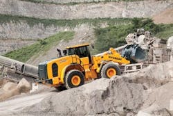 1654801193352 Hyundai Hl975 At Crusher 1654801193352 Hyundai Hl975 At Crusher