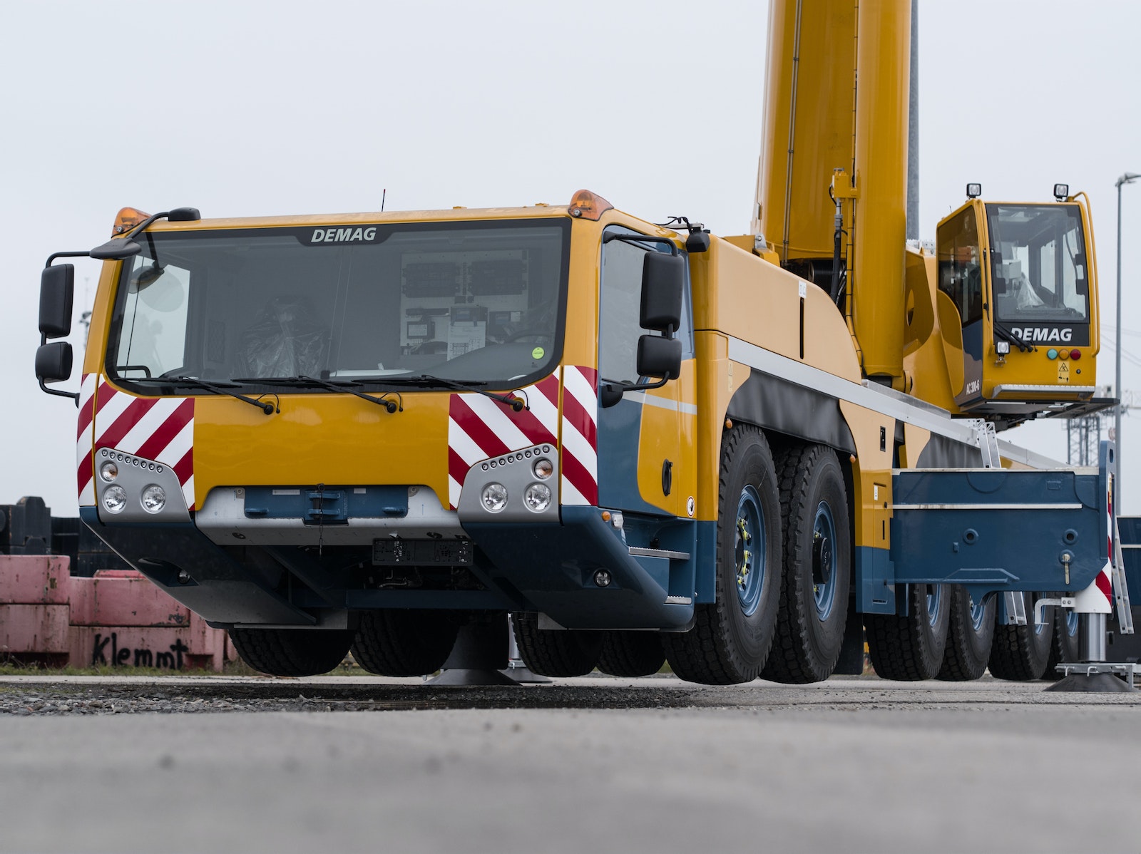 1654801930446 Demag Ac 300web