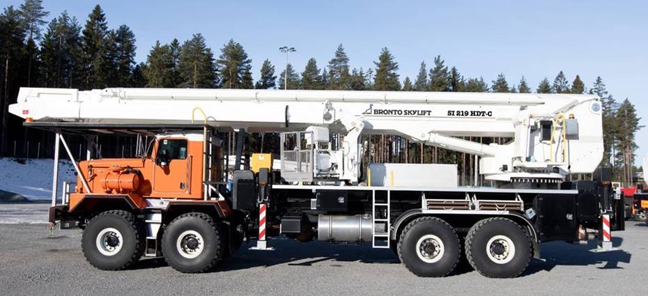 1654802106303 Brontohdtcboomlift