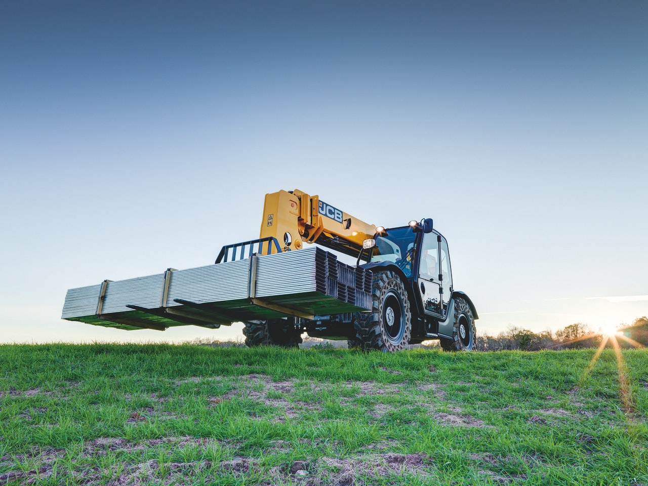 1654802171311 Jcb 51042 Loadall Telescopic Handler