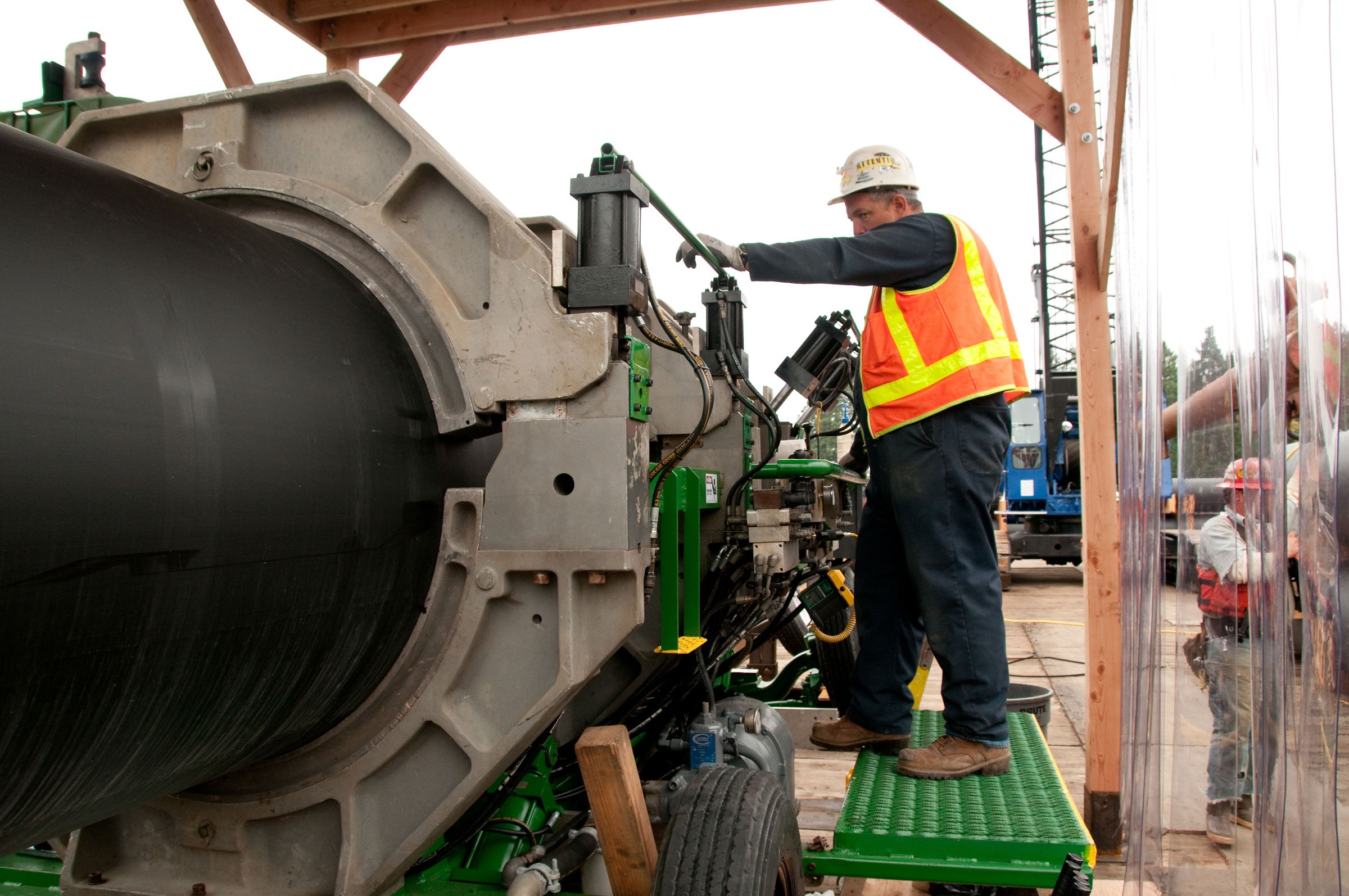 1654802183433 Megamc1648series2