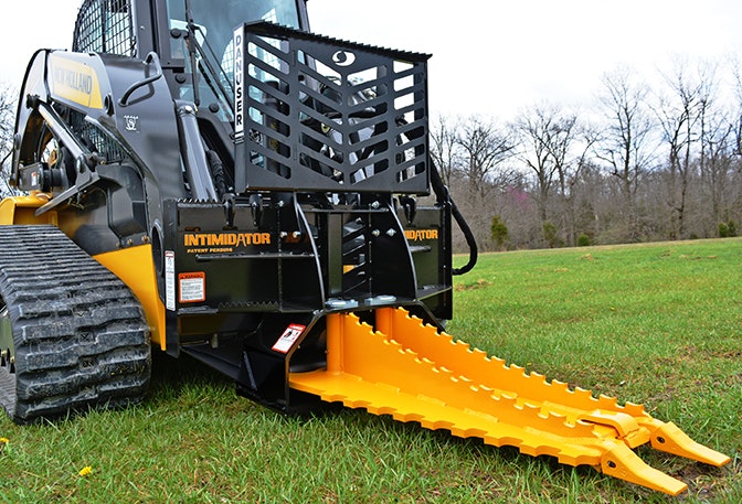 1654802428951 Danuserintimidatorsideteeth