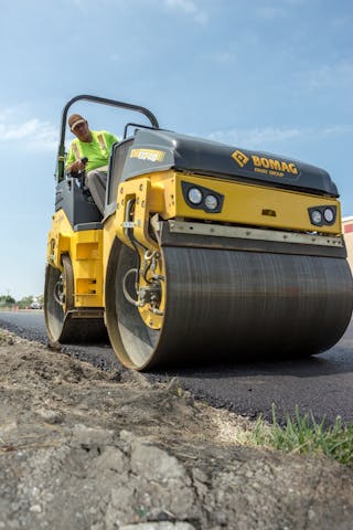 BOMAG BW 138 AD-5 Roller | Construction Equipment