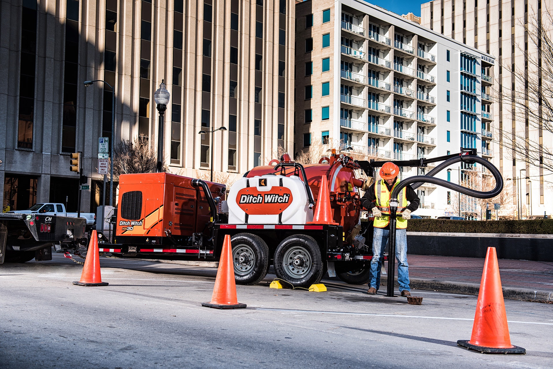 1654807415788 Ditchwitchhx30vacuumexcavator