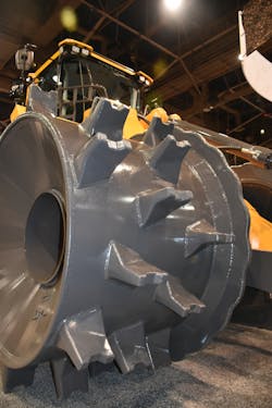 Volvo-LC450H-wheel Volvo-LC450H-wheel