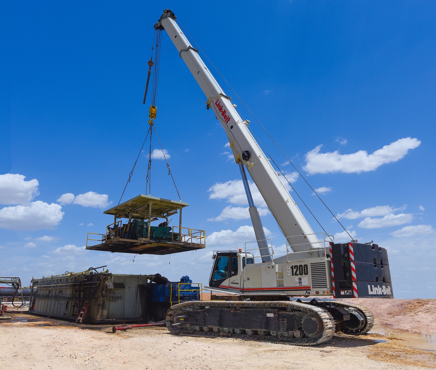 1654809841783 Linkbelttcc1200telescopingboomcrane