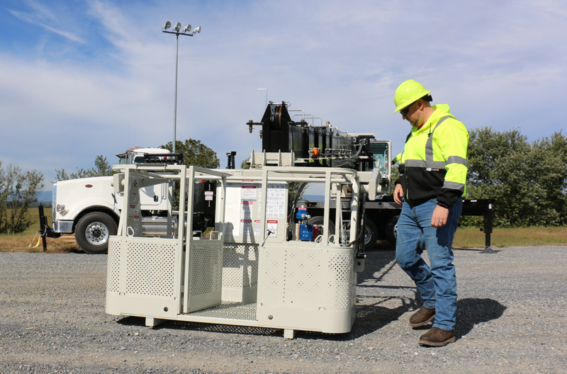 1654810706251 National Crane Rapid Attach Platform